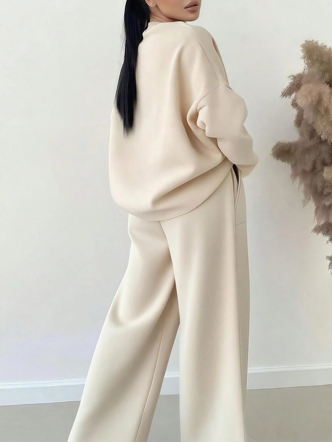 Elevate Your Everyday Style with the EMERY ROSE Plus Size 2-Piece Set: Casual Round Neck Top and Comfy Pants in Khaki